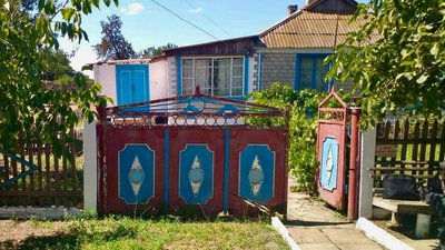 Вбив та пограбував: на Херсонщині затримали чоловіка за вбивство свого сусіда