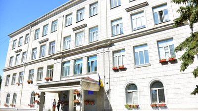 У чернігівській школі №3 один клас перейшов на дистанційне навчання