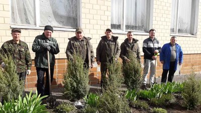 Озеленення та прибирання: як лісівники Черкащини долучилися до Дня довкілля Озеленення та прибирання: як лісівники Черкащини долучилися до Дня довкілля