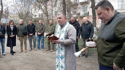 "Великодній кошик для солдата": тернопільські волонтери відправили бійцям чергову допомогу "Великодній кошик для солдата": тернопільські волонтери відправили бійцям чергову допомогу