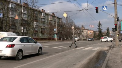 Без водійського посвідчення та ймовірно у стані сп’яніння: у Чернігові водій спричинив ДТП та втік з місця пригоди Без водійського посвідчення та ймовірно у стані сп’яніння: у Чернігові водій спричинив ДТП та втік з місця пригоди