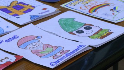 Діти-сироти зі Сходу та Півдня, які проживають на Франківщині, написали листи до Миколая