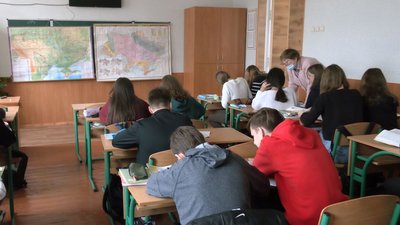 У громаді на Волині старшокласники відновили очне навчання: вакциновані 100% працівників
