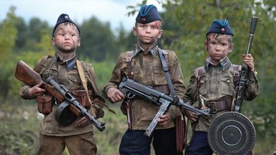 "Ніколи знову" і "можем повторіть" — дві концепції пам’яті і їхня функціональна відмінність "Ніколи знову" і "можем повторіть" — дві концепції пам’яті і їхня функціональна відмінність