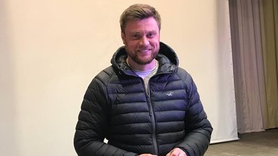 "Ніколи не думав, що буду співати у філармонії", — стрілець-санітар "Ніколи не думав, що буду співати у філармонії", — стрілець-санітар