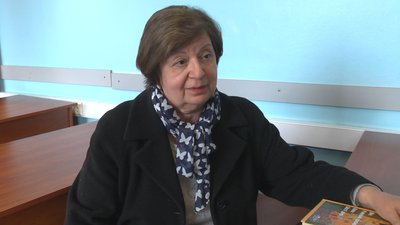 В клубі української мови у Луцьку вчать скоромовки і долають "акання" В клубі української мови у Луцьку вчать скоромовки і долають "акання"