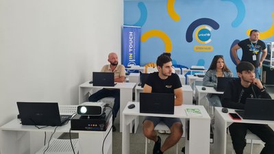 У 14 громадах Житомирщини готують до відкриття 17 STEM-лабораторій для дітей У 14 громадах Житомирщини готують до відкриття 17 STEM-лабораторій для дітей