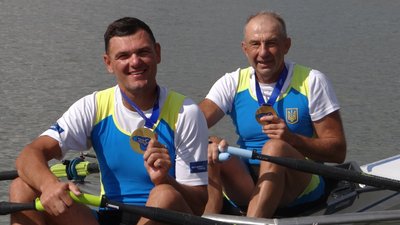 Херсонський весляр-академіст Артем Морозов став двократним чемпіоном Європи