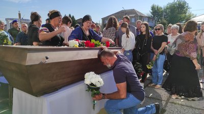 Церемонія прощання із полеглим бійцем Тарасом Чвартацьким, 7 вересня 2023 Церемонія прощання із полеглим бійцем Тарасом Чвартацьким, 7 вересня 2023