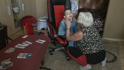 "Найкращий хлопчик в цілому світі": лучанка взяла під опіку дитину з інвалідністю "Найкращий хлопчик в цілому світі": лучанка взяла під опіку дитину з інвалідністю