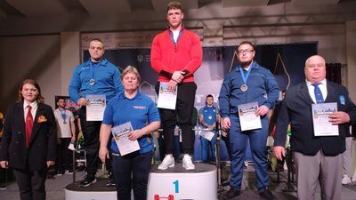 Атлети Сумщини подовжують брати медалі чемпіонат України з класичного жиму лежачи Атлети Сумщини подовжують брати медалі чемпіонат України з класичного жиму лежачи
