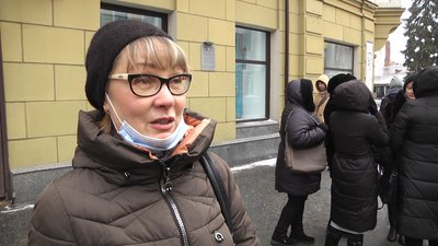 День Соборності: у Житомирі декілька сотень людей долучилися до ланцюга єдності День Соборності: у Житомирі декілька сотень людей долучилися до ланцюга єдності