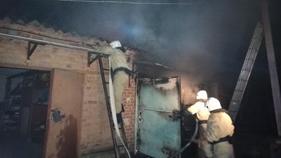 На Одещині внаслідок короткого замикання спалахнув гараж: ніхто не травмувався На Одещині внаслідок короткого замикання спалахнув гараж: ніхто не травмувався
