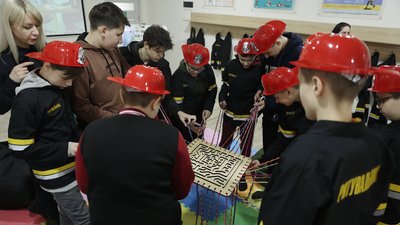 "Діти на 30 хвилин стають рятувальниками". У Чернівцях запрацював клас безпеки від ДСНС "Діти на 30 хвилин стають рятувальниками". У Чернівцях запрацював клас безпеки від ДСНС