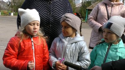 На Херсонщині прикрашають великодні дерева На Херсонщині прикрашають великодні дерева