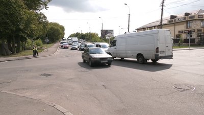 У Рівному вирішують питання заторів, які утворились через будівництво кільця У Рівному вирішують питання заторів, які утворились через будівництво кільця