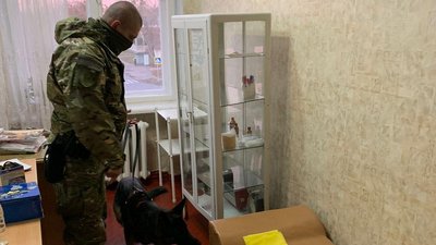 З чотирьох харківських шкіл евакуювали понад 1300 людей через загрозу вибуху З чотирьох харківських шкіл евакуювали понад 1300 людей через загрозу вибуху