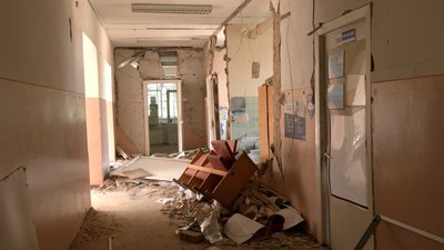 Такий вигляд зараз має поліклінічне відділення Чернігівської районної лікарні Такий вигляд зараз має поліклінічне відділення Чернігівської районної лікарні