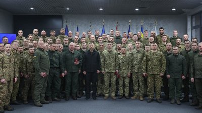 Вінницьких нацгвардійців нагородилли медалями “Захиснику Вітчизни” Вінницьких нацгвардійців нагородилли медалями “Захиснику Вітчизни”