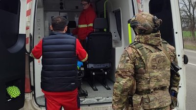 Білі янголи, Нікополь, евакуація, жінка