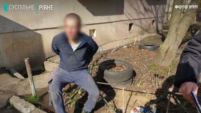Стрибав з вікна і тікав: що відомо про суботнє затримання у Рівному