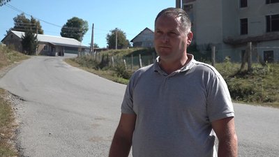 Громада на Тернопільщині робить дорогу, не чекаючи великих політичних рішень