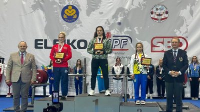 Вінницька пауерліфтерка Марія Поступайло