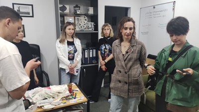 «До першої години ночі з усіма волонтерами на зв'язку». Один день з волонтеркою з Дніпра Мариною Енрікес – репортаж «До першої години ночі з усіма волонтерами на зв'язку». Один день з волонтеркою з Дніпра Мариною Енрікес – репортаж