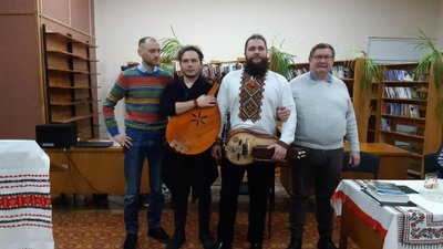 На Житомирщині презентували книгу про участь коростишівців у боротьбі за УНР в 1917-1921 роках На Житомирщині презентували книгу про участь коростишівців у боротьбі за УНР в 1917-1921 роках