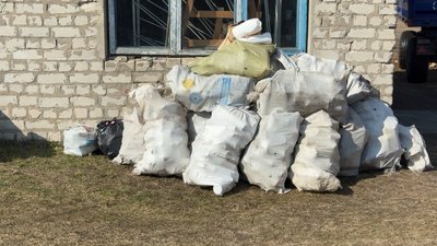 На Волині діти змагаються у конкурсі зі збору вторинної сировини