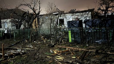 РФ атакувала приватні будинки Кривому Розі: загинула переселенка з Донеччини