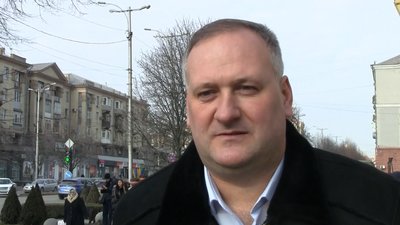 У Запоріжжі відбувся мітинг з нагоди Дня єднання України У Запоріжжі відбувся мітинг з нагоди Дня єднання України