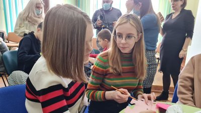 У Кропивницькій школі дітей вчили безпеки в Інтернеті У Кропивницькій школі дітей вчили безпеки в Інтернеті