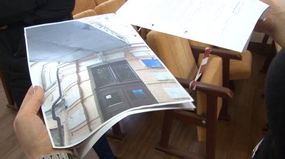 Витвір ковальського мистецтва – у сховок. У Черкасах демонтували 150-річний балкон