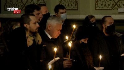 У Харкові почалося заупокійне богослужіння за Геннадієм Кернесом: трансляція У Харкові почалося заупокійне богослужіння за Геннадієм Кернесом: трансляція