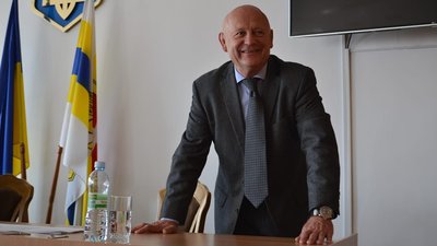 Депутат Рівнеоблради, який втрапив у ДТП з п’яною водійкою, передумав складати повноваження