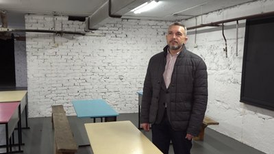 Єдина школа міста з очним навчанням: в Черкаській школі за парти повернулися всі класи Єдина школа міста з очним навчанням: в Черкаській школі за парти повернулися всі класи