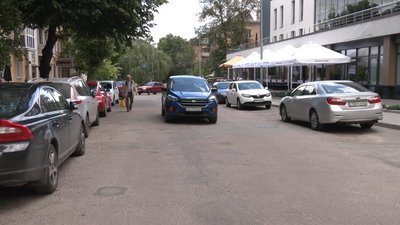 Зробити вулицю Святомиколаївську в Чернігові пішохідною – що думають містяни