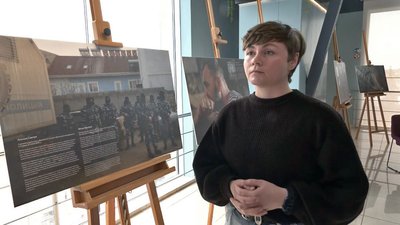 У Луцьку презентували фотовиставку "Історії з окупованого Криму" У Луцьку презентували фотовиставку "Історії з окупованого Криму"