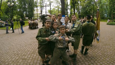 “Все одно чекаю, що він повернеться”. Сповідь матері, спогади знайомих про захисника з Прикарпаття Романа Дубінського “Все одно чекаю, що він повернеться”. Сповідь матері, спогади знайомих про захисника з Прикарпаття Романа Дубінського