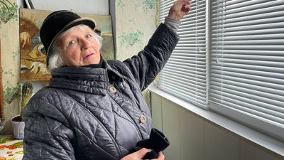 Мешканка будинку Людмила, 13 березня 2024 року. Мешканка будинку Людмила, 13 березня 2024 року.