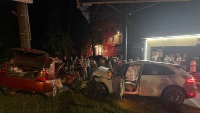 У Хмельницькому сталася дорожньо-транспортна пригода, унаслідок якої загинули дві людини