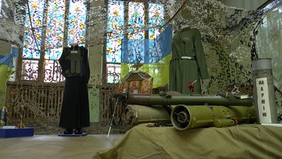 У Полтаві презентували історії 27 військових священників