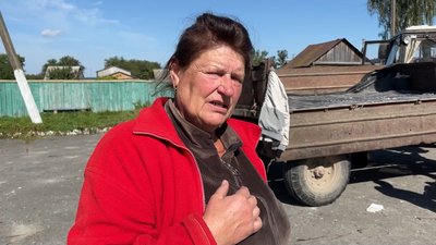 "Воно прилетіло й стелю пробило": подробиці удару "Шахедами" по селу на Чернігівщині, де народився Леонід Кучма "Воно прилетіло й стелю пробило": подробиці удару "Шахедами" по селу на Чернігівщині, де народився Леонід Кучма