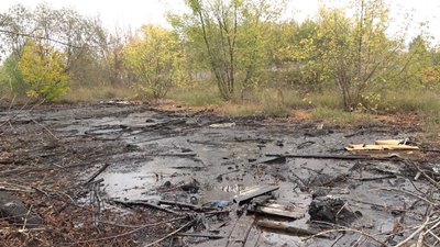 Смоляне озеро на територыъ колишнього м’ясокомбінату у Чернігові