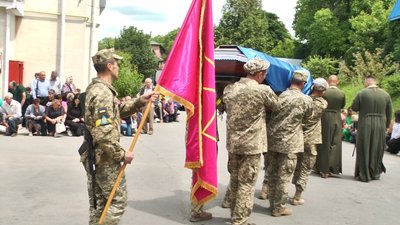 У Хмельницькому попрощались із військовослужбовцем Олександром Адамським