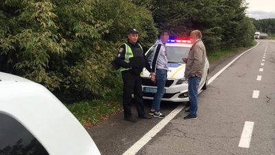 Затримання підозрюваних Затримання підозрюваних