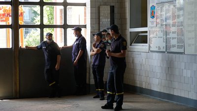 Харківські рятувальники повернулися з пожеж на Луганщині. Фото Харківські рятувальники повернулися з пожеж на Луганщині. Фото