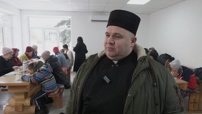 У Тлумачі на Франківщині відкрили соціальну їдальню. Репортаж У Тлумачі на Франківщині відкрили соціальну їдальню. Репортаж