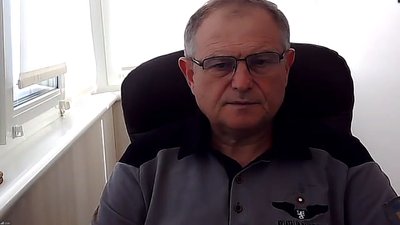 Учнів житомирського ліцею зобов’язали носити шкільну форму Учнів житомирського ліцею зобов’язали носити шкільну форму